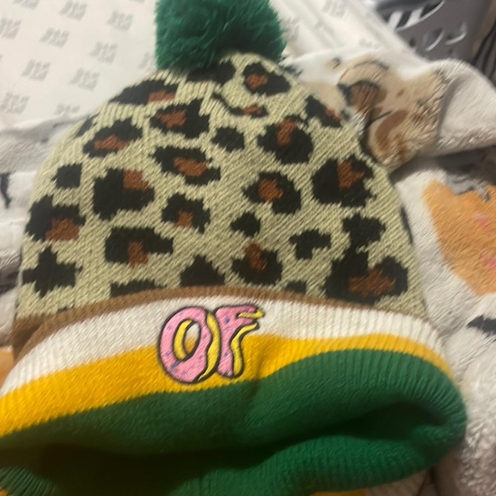 Multicolor of hat